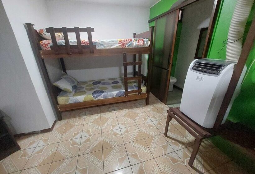 펜션 Nice Place Hostel