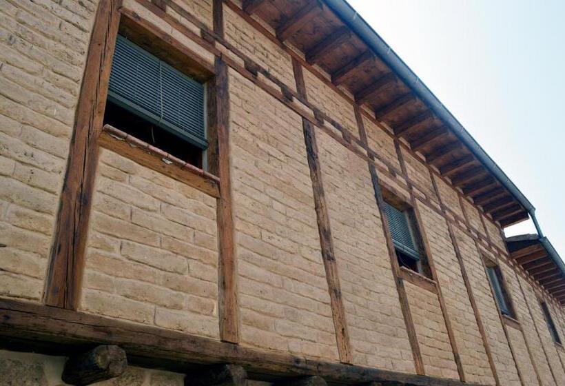 ユースホステル Santa Brigida   Real 1