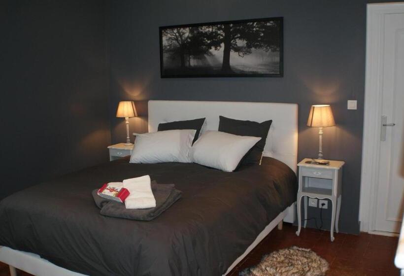 צימר Le Chateau De La Barre