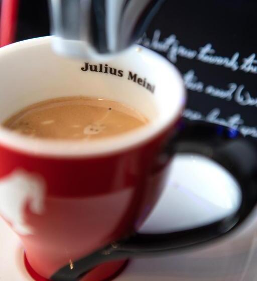 酒店 Alinea Suites Limassol Center