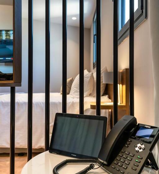 酒店 Alinea Suites Limassol Center