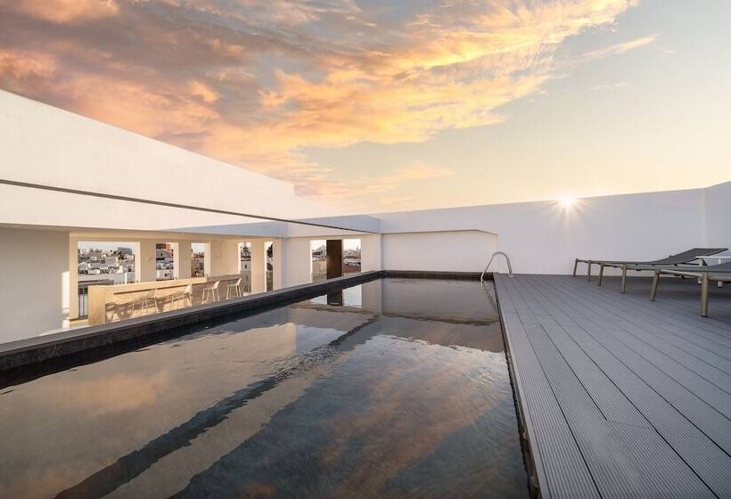 酒店 Alinea Suites Limassol Center