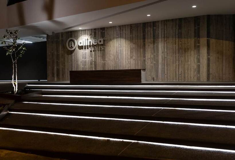 هتل Alinea Suites Limassol Center