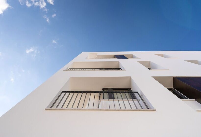 酒店 Alinea Suites Limassol Center