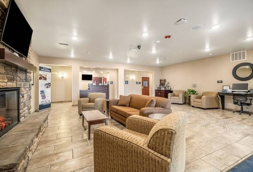 فندق Cobblestone Inn & Suites  Kermit