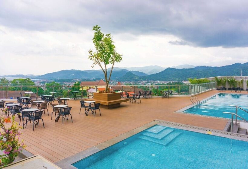 فندق Golden Tulip Springhill Lampung