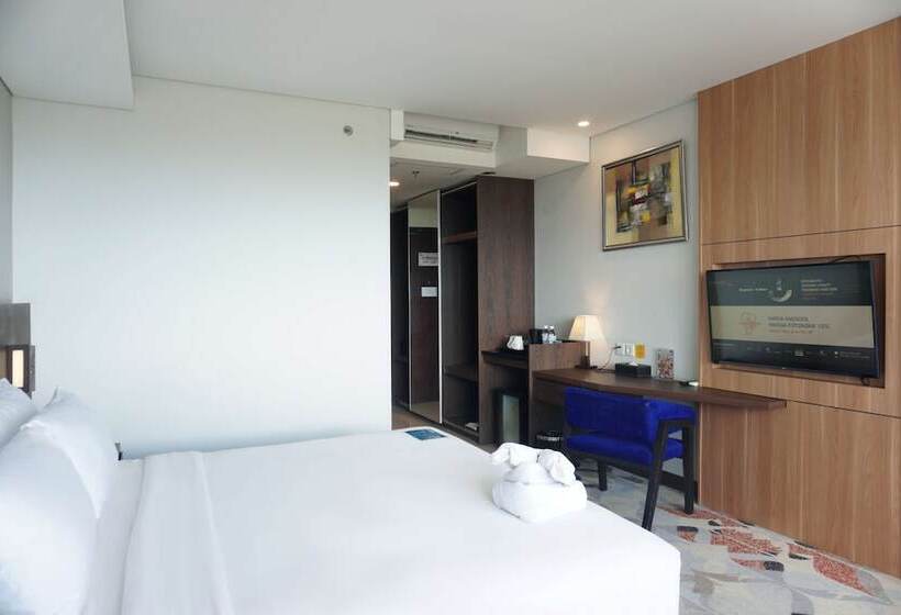 فندق Golden Tulip Springhill Lampung