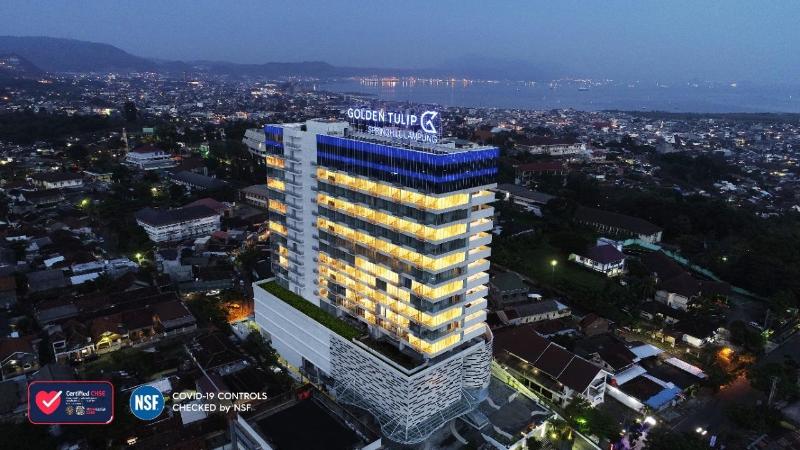 فندق Golden Tulip Springhill Lampung