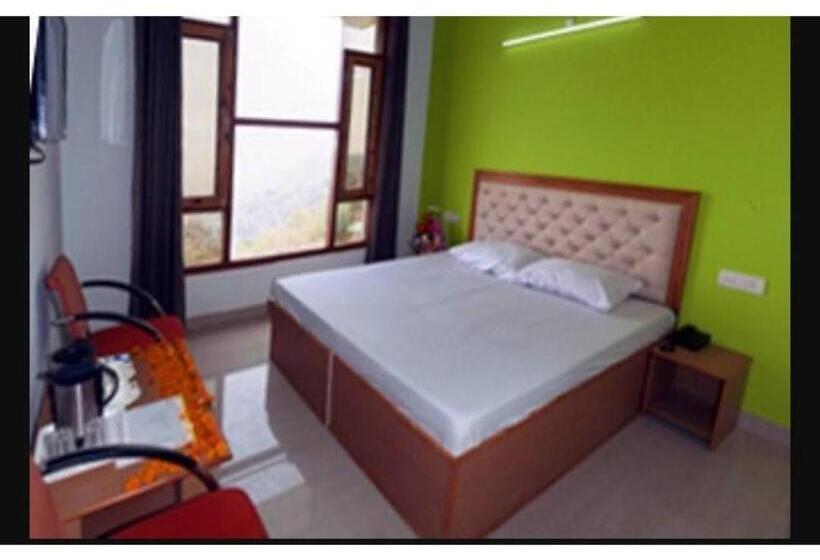 ホテル Goroomgo Divine Hills Shimla