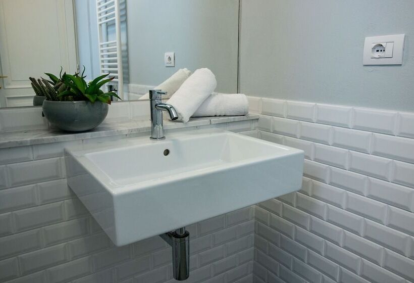 فندق Locanda Capolago