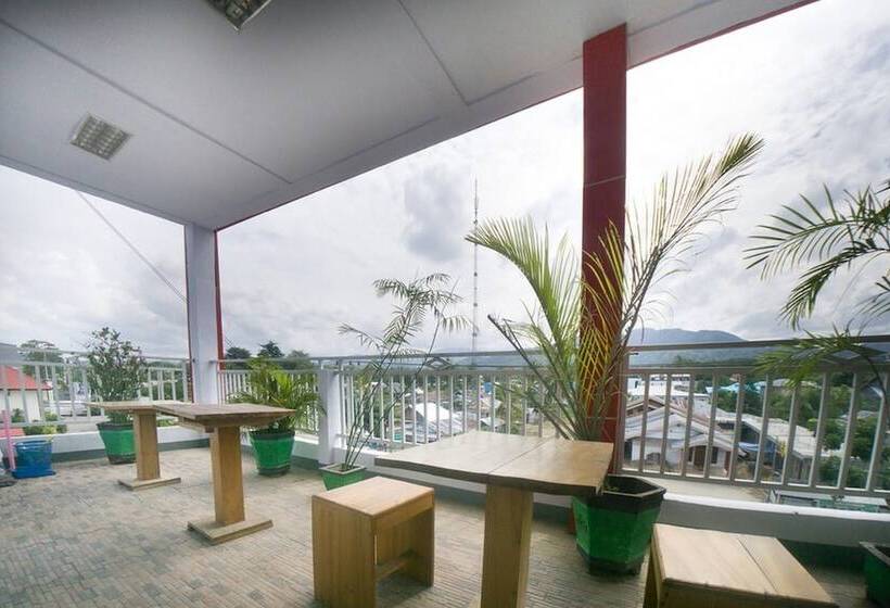 هتل Reddoorz Plus Syariah @ Pentadio Gorontalo