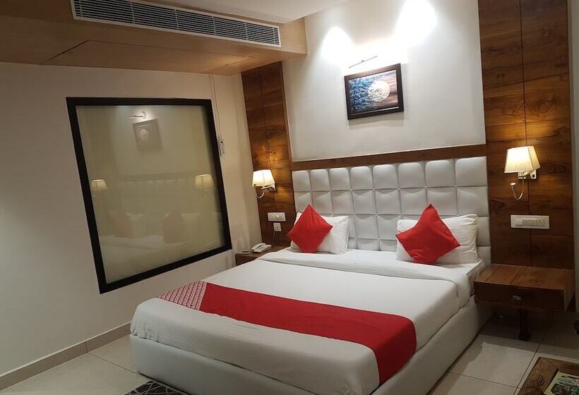 فندق The Celebrations By Hnh