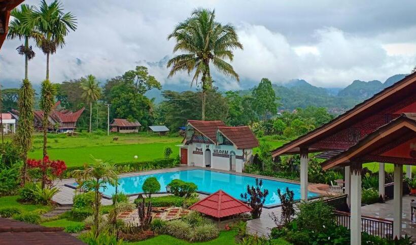 هتل Toraja Torsina