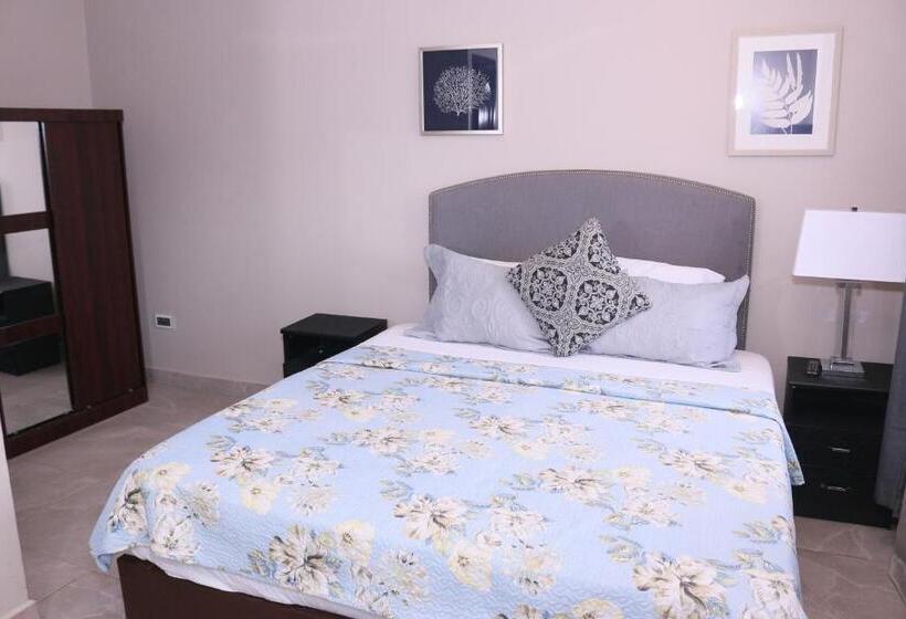 پانسیون Lady M Guest House