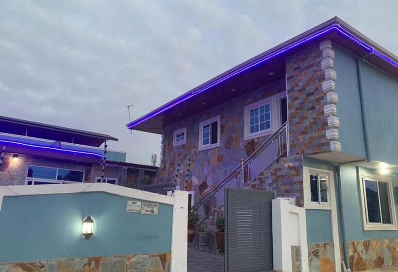 پانسیون Lady M Guest House