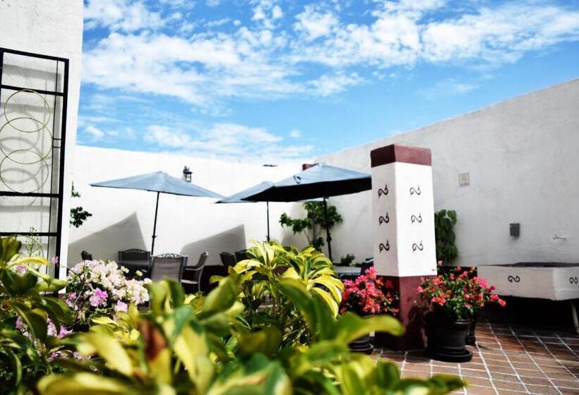 Quinta Alhóndiga Galindo Hotel Boutique