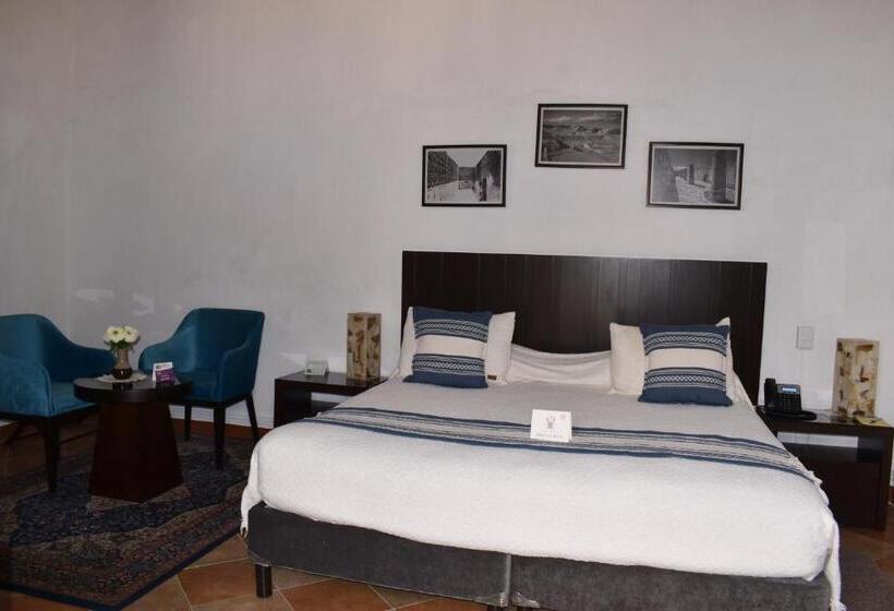 Quinta Alhóndiga Galindo Hotel Boutique