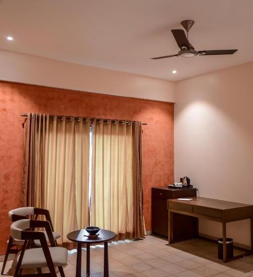 The Summer House, Pachmarhi Am Hotel Kollection