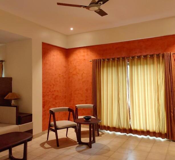 The Summer House, Pachmarhi Am Hotel Kollection