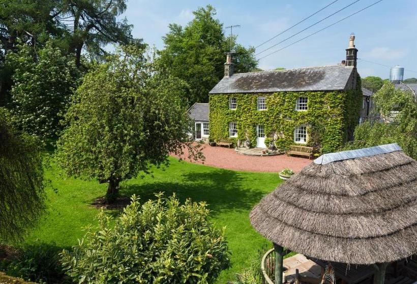 مبيت وإفطار Thistleyhaugh Farmhouse