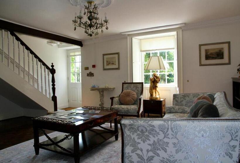 צימר Thistleyhaugh Farmhouse