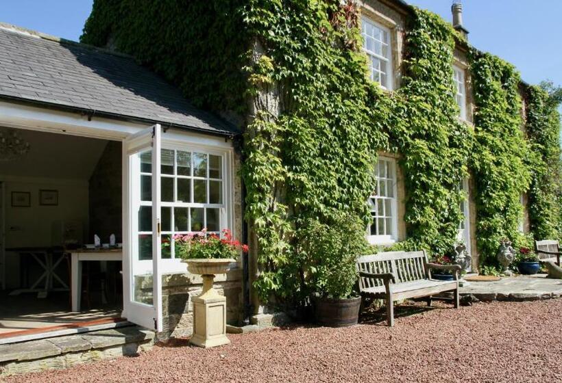 צימר Thistleyhaugh Farmhouse