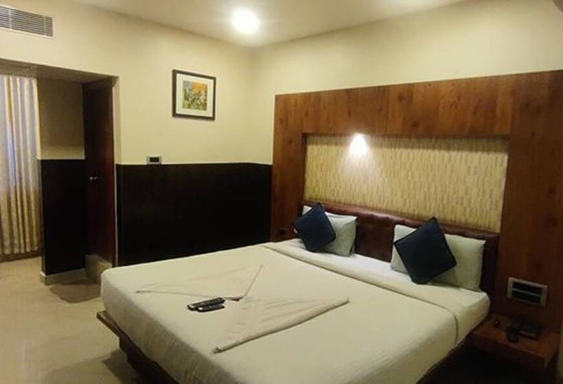 Fabhotel Adya Classic