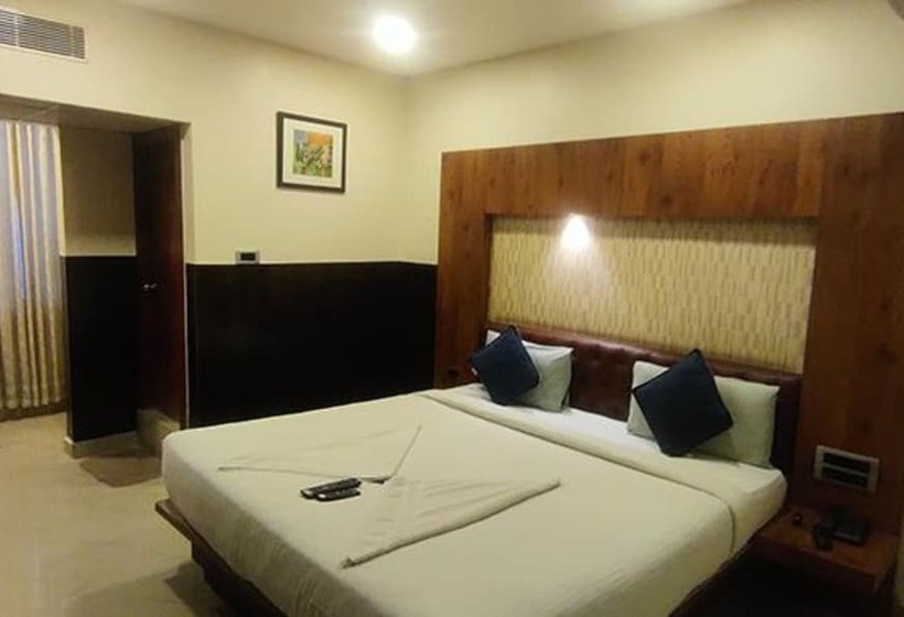 Fabhotel Adya Classic