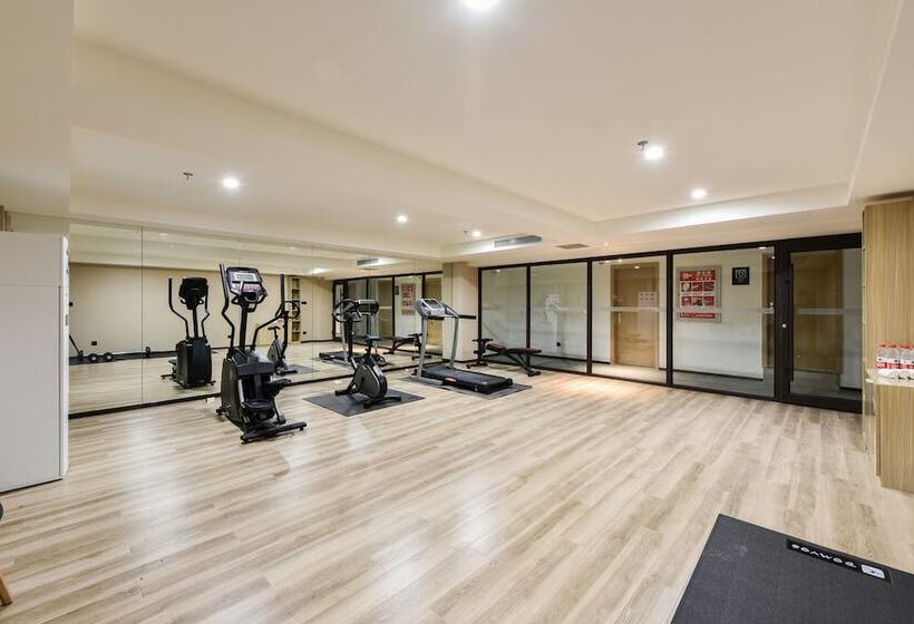 Atour Hotel Langfang Xichang Road