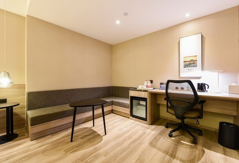 Atour Hotel Langfang Xichang Road