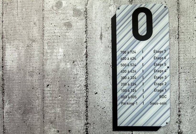 B&b Hotel Igny Palaiseau