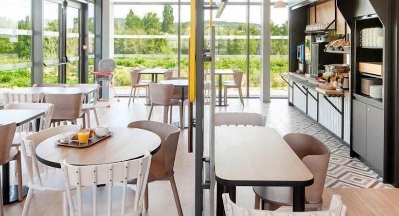 B&b Hotel Igny Palaiseau