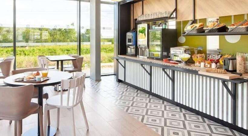 B&b Hotel Igny Palaiseau