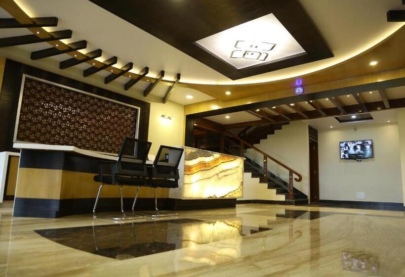 酒店 Beverly Villa