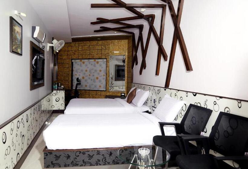 酒店 Beverly Villa