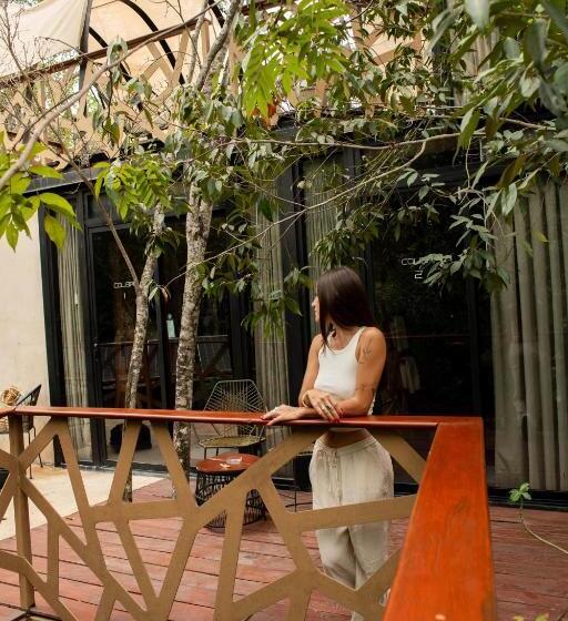 هتل Bufo Alvarius