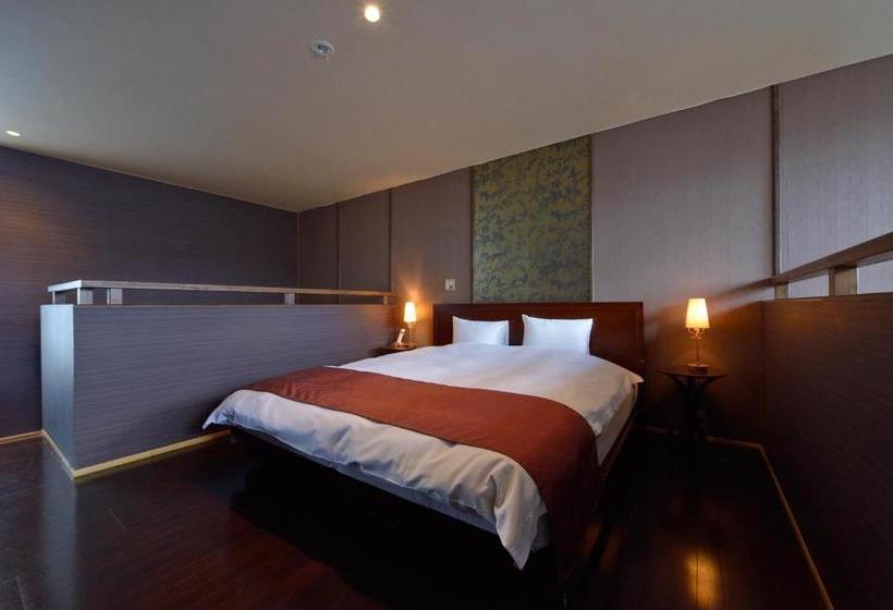 ホテル Kotengu Sanroji