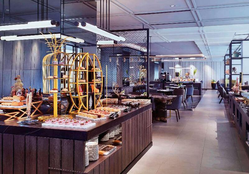 酒店 Movenpick Surabaya City