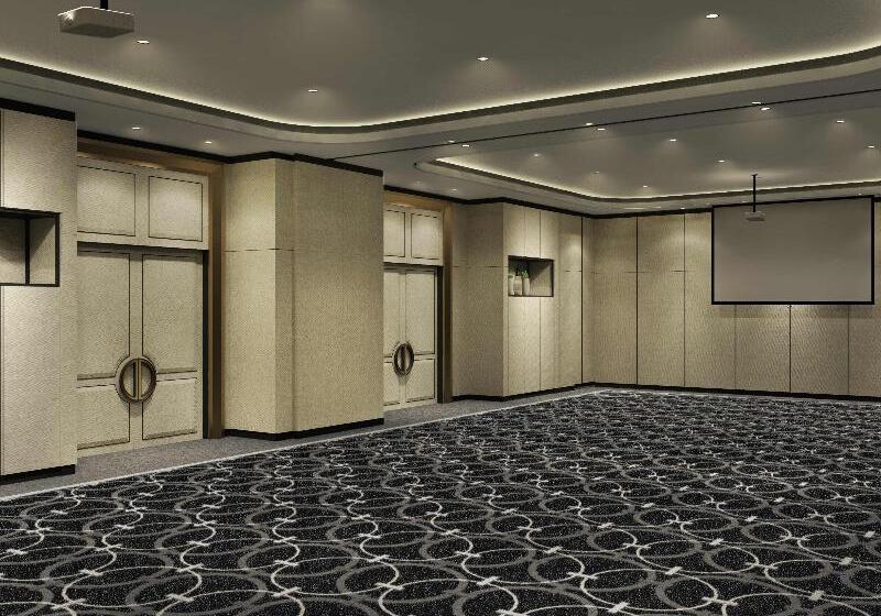 酒店 Movenpick Surabaya City