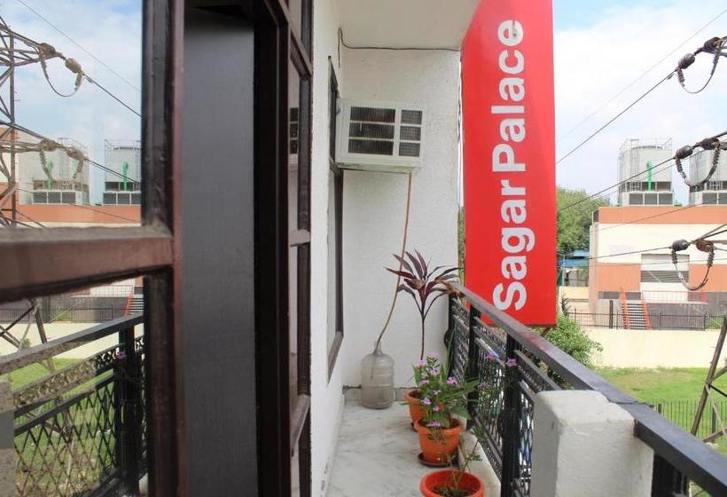 Отель Sagar Palace @ Near Nizamuddin Railway Station