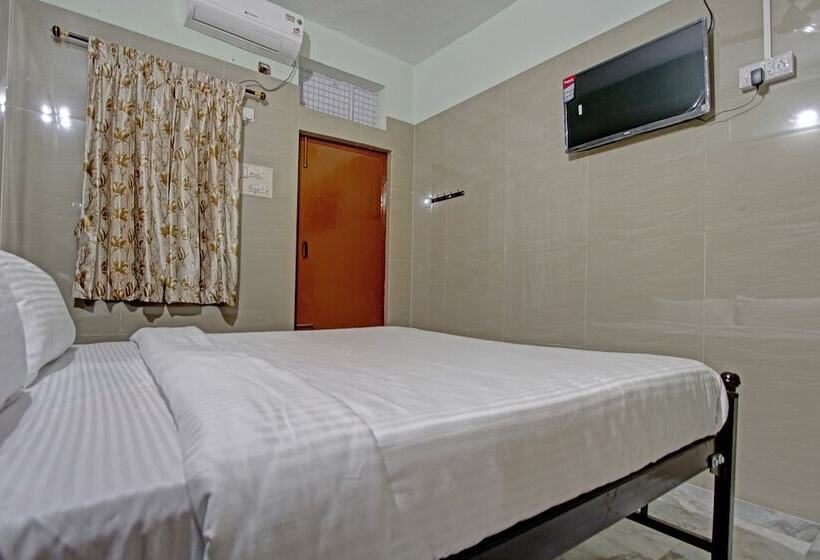 Hotel Spot On 43677 Rkp Residency