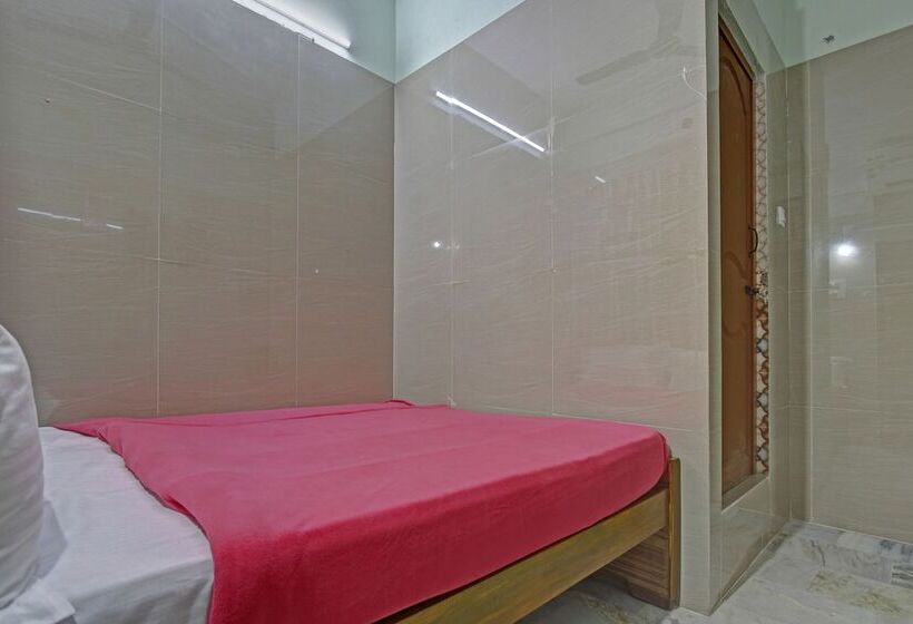 Hotel Spot On 43677 Rkp Residency