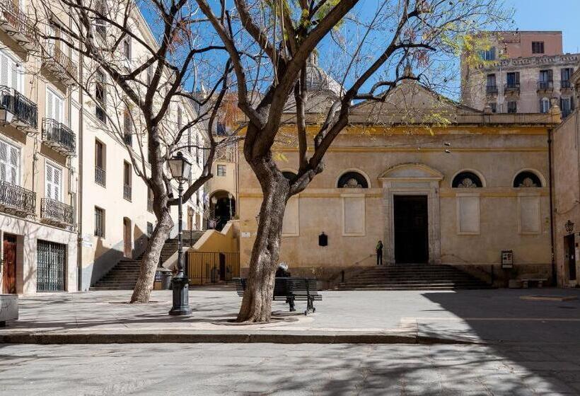 پانسیون Eulalia32