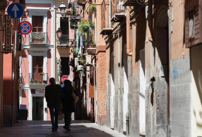 پانسیون Eulalia32