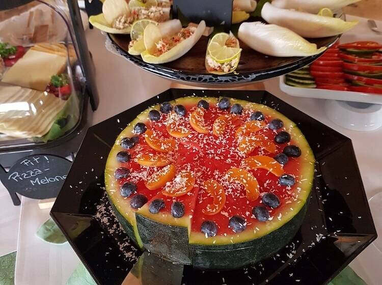 ペンション Weinhaus Stettler