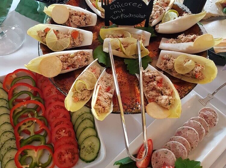 膳宿费 Weinhaus Stettler