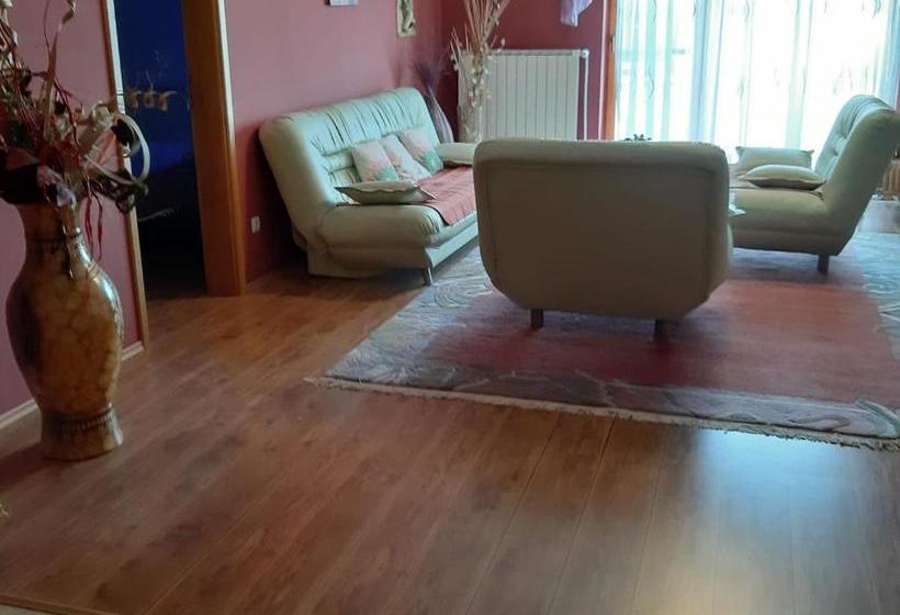 تختخواب و صبحانه Apartment Brcko Distrikt