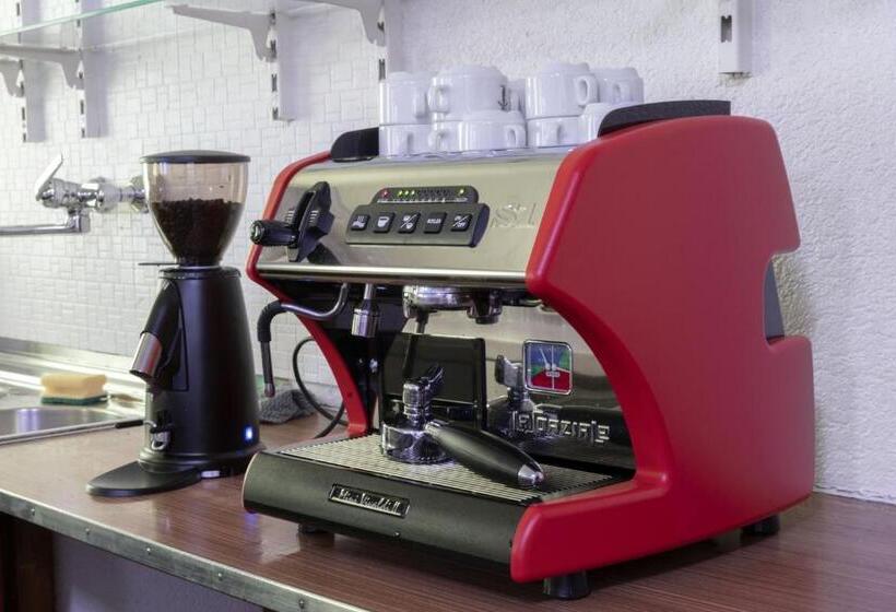 ホテル Hôtel Du Cheval Blanc