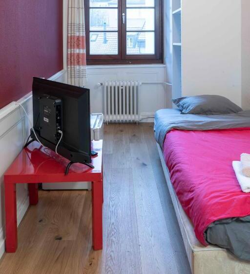 ホテル Hôtel Du Cheval Blanc