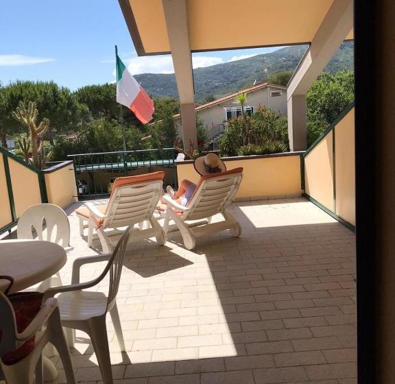 فندق La Barcarola